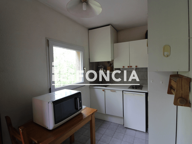 Studio meublé (27.6 m²) à louer - Meylan (38240)
