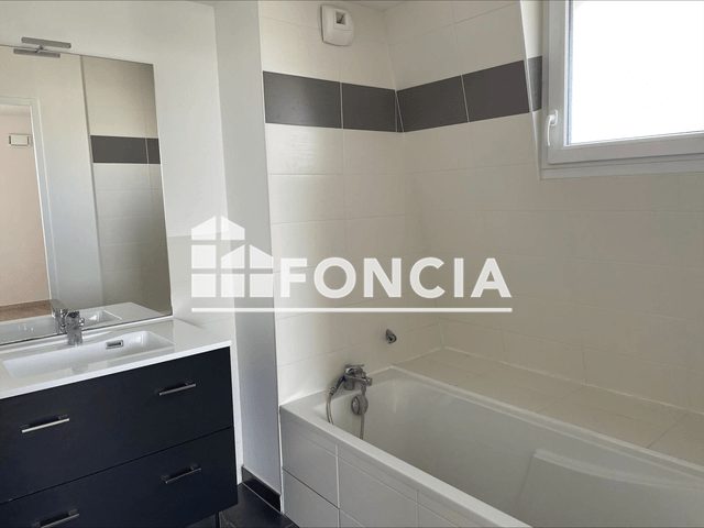 Appartement 2 pièces (46.7 m²) à louer - Echirolles (38130)