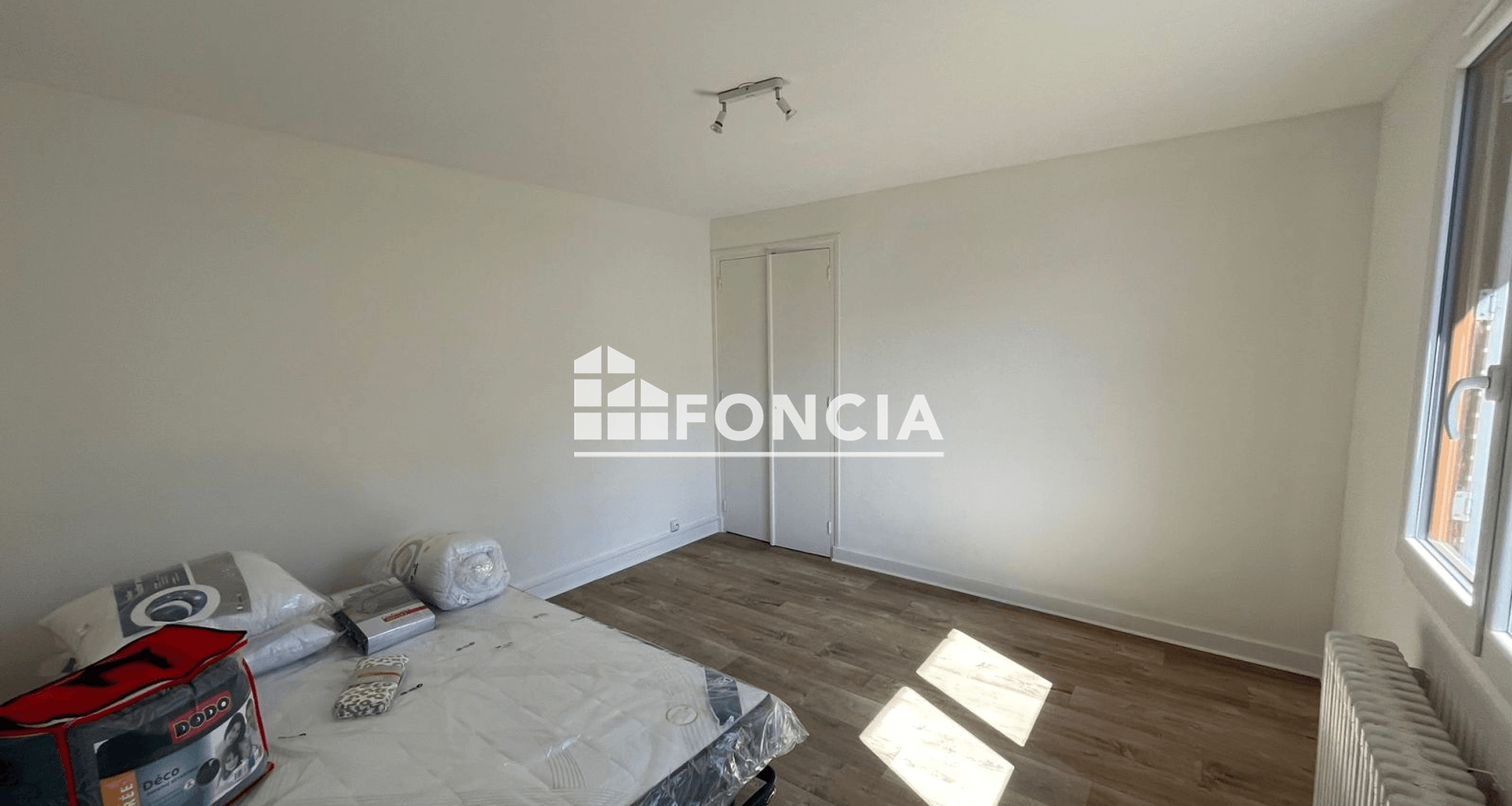 Appartement meublé 2 pièces (29.06 m²) à louer - Chambéry (73000)