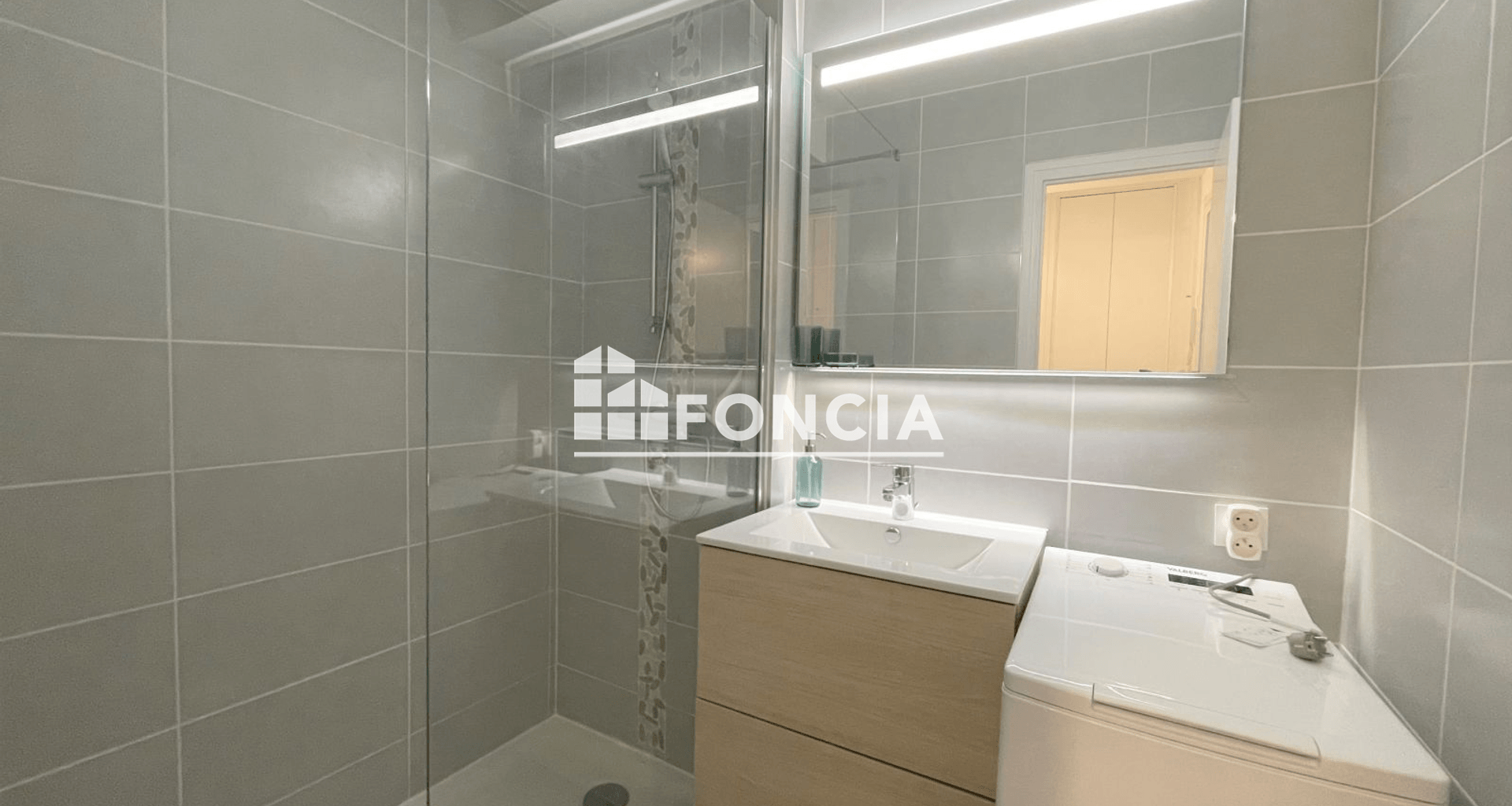 Studio meublé (33.16 m²) à louer - Voiron (38500)