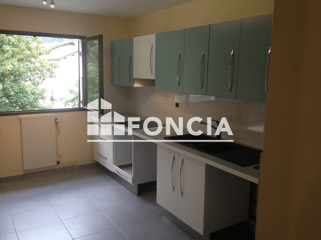 Appartement 4 pièces (85.2 m²) à louer - Vif (38450)