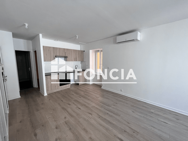 Appartement 2 pièces (45 m²) à louer - Bourgoin Jallieu (38300)