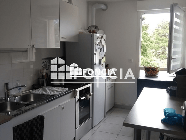 Appartement 4 pièces (82.06 m²) à louer - Bourgoin-jallieu (38300)