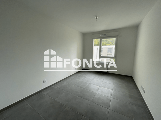 Appartement 3 pièces (67.96 m²) à louer - St Martin Le Vinoux (38950)