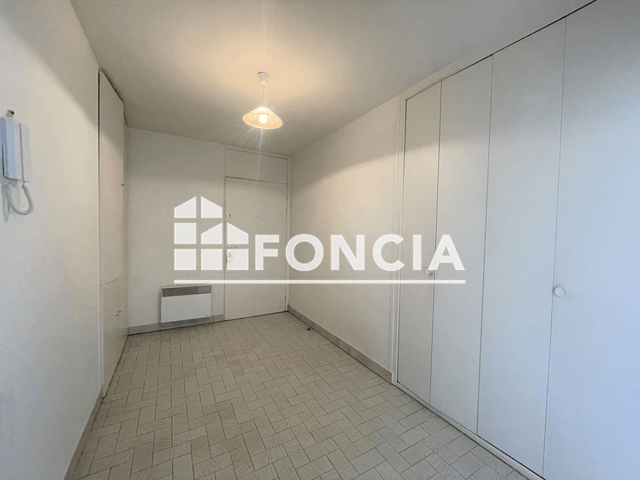 Appartement 2 pièces (66 m²) à louer - Voiron (38500)