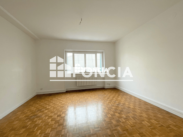 Appartement 3 pièces (77.68 m²) à louer - Voiron (38500)