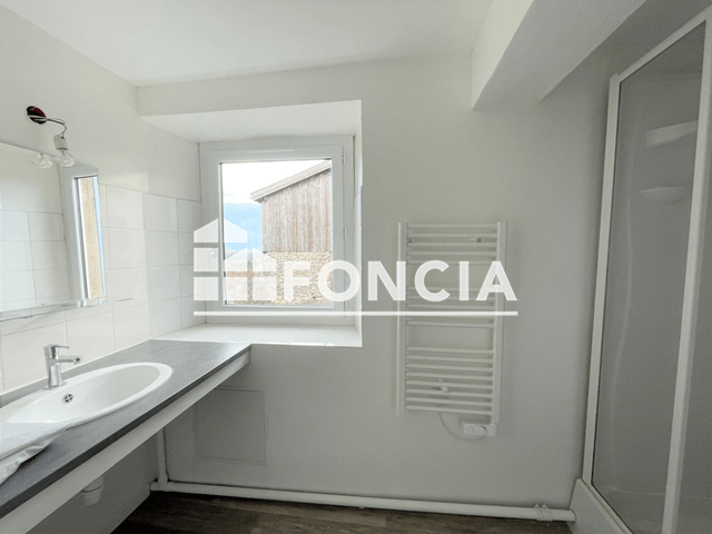 Maison 4 pièces (88.73 m²) à louer - Tullins (38210)