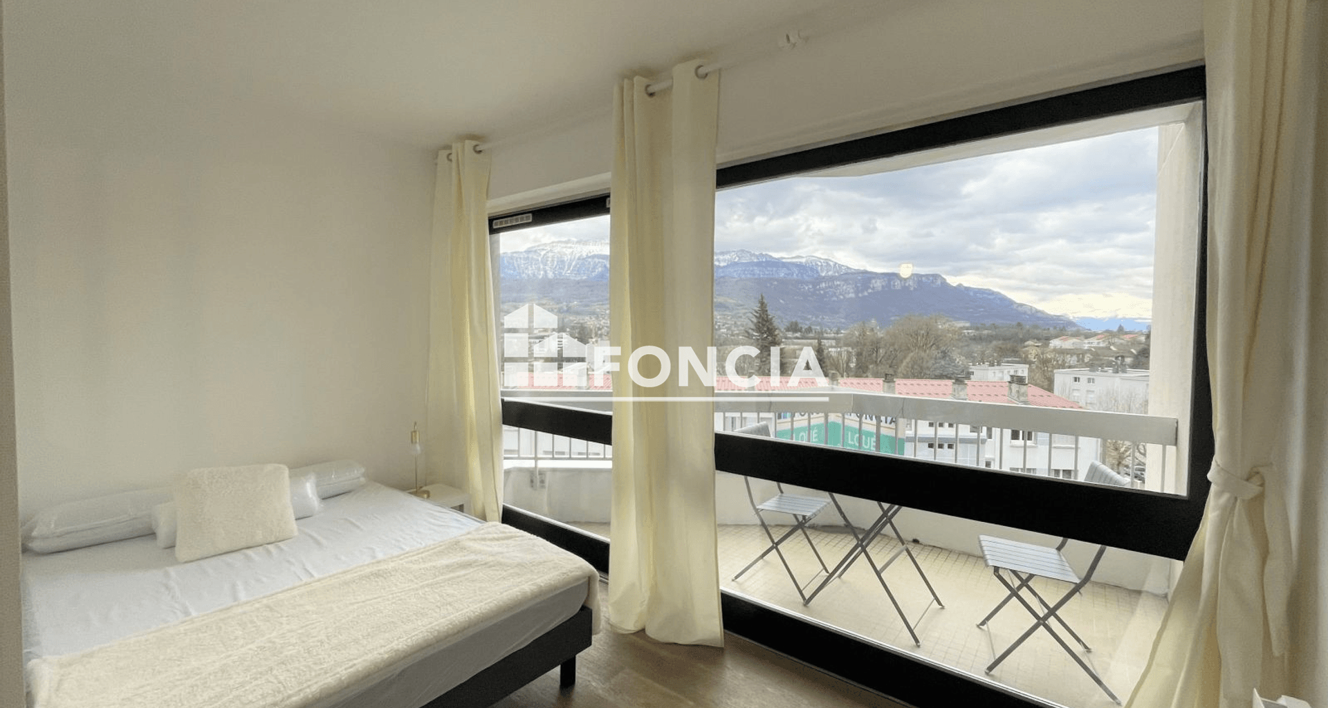 Studio meublé (33.16 m²) à louer - Voiron (38500)