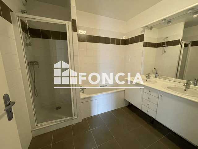 Appartement 3 pièces (94.11 m²) à louer - Grenoble (38000)