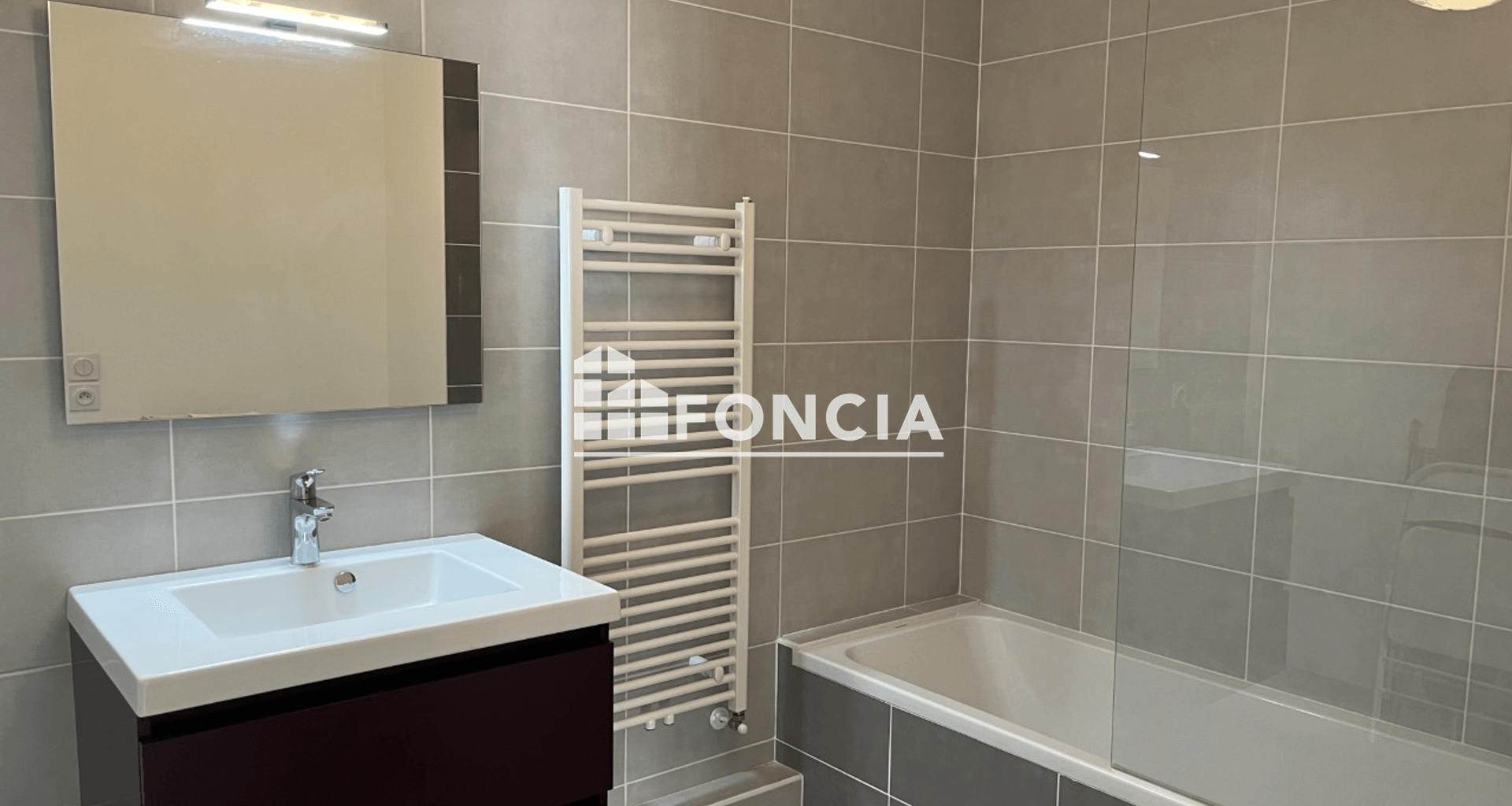 Appartement 3 pièces (65 m²) à louer - Grenoble (38000)