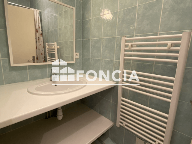 Appartement meublé 2 pièces (39.41 m²) à louer - Grenoble (38000)