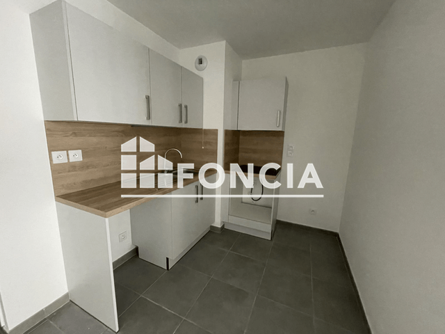 Appartement 3 pièces (67.96 m²) à louer - St Martin Le Vinoux (38950)