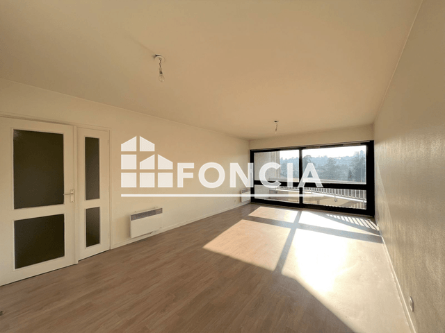 Appartement 2 pièces (66 m²) à louer - Voiron (38500)