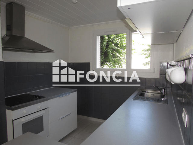 Appartement meublé 4 pièces (63.54 m²) à louer - Grenoble (38100)