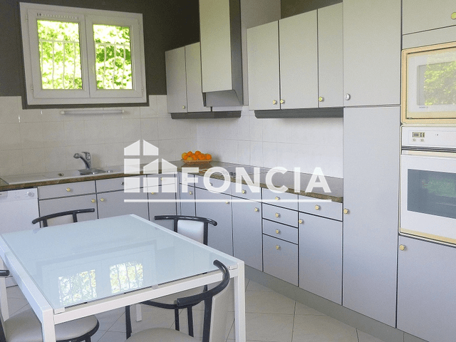 Appartement meublé 4 pièces (93 m²) à louer - Eybens (38320)