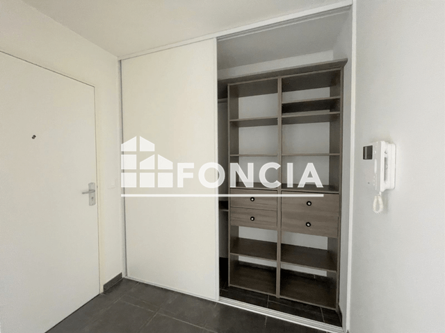 Appartement 3 pièces (67.38 m²) à louer - Voiron (38500)