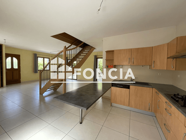 Maison 4 pièces (117.56 m²) à louer - Grenoble (38100)