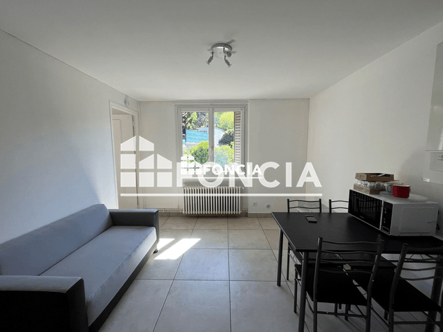 Appartement meublé 2 pièces (29.06 m²) à louer - Chambery (73000)