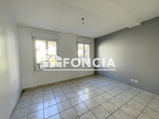 Appartement 3 pièces (73.24 m²) à louer - La Buisse (38500)
