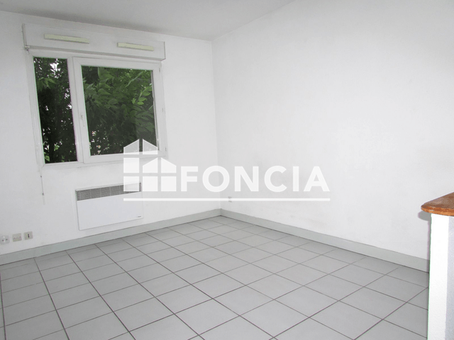 Studio (18.48 m²) à louer - Saint Martin D'heres (38400)