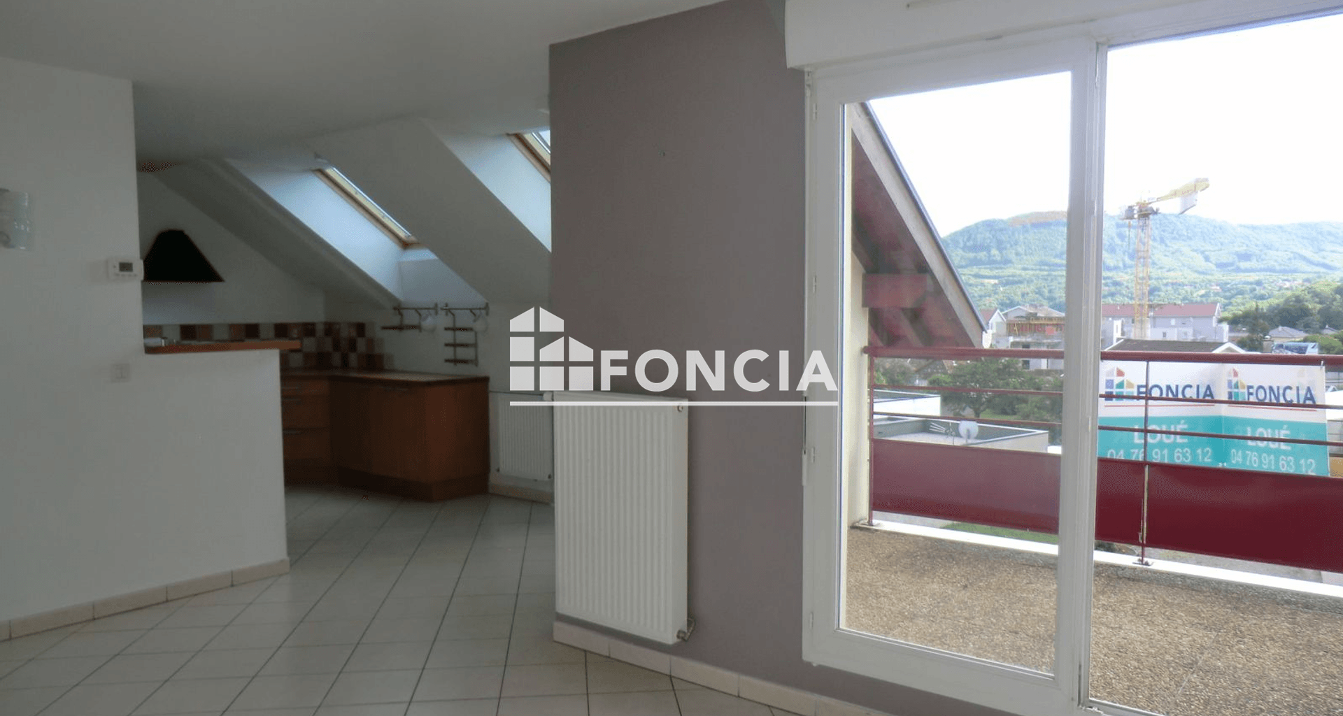 Appartement 4 pièces (88.7 m²) à louer - Rives (38140)