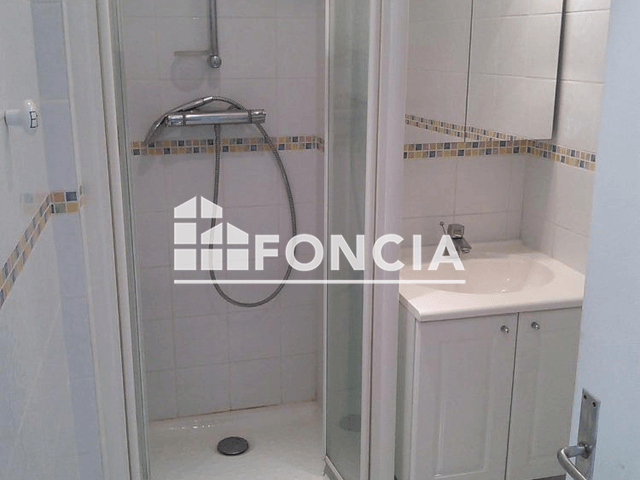 Studio (28.36 m²) à louer - Saint Martin D Heres (38400)
