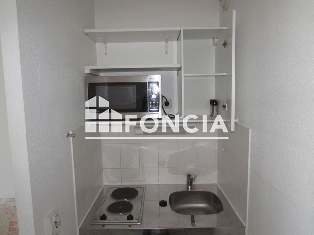 Studio meublé (18.12 m²) à louer - Saint Martin D'heres (38400)