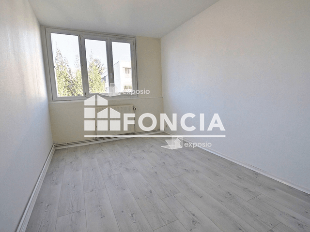Appartement 3 pièces (67.93 m²) à louer - Saint Martin D'heres (38400)