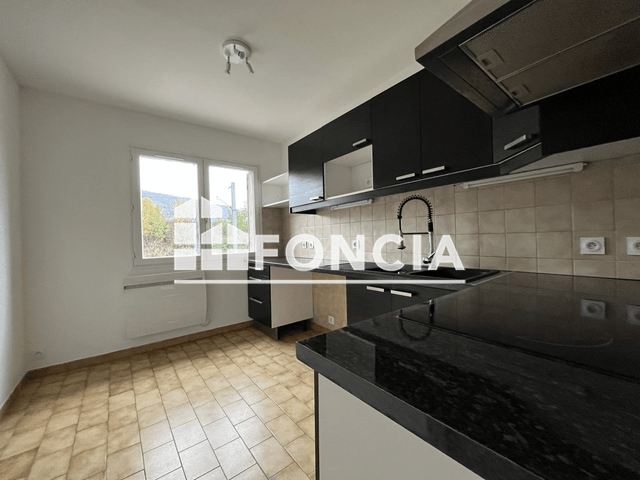 Appartement 3 pièces (54.55 m²) à louer - Saint Martin D Heres (38400)