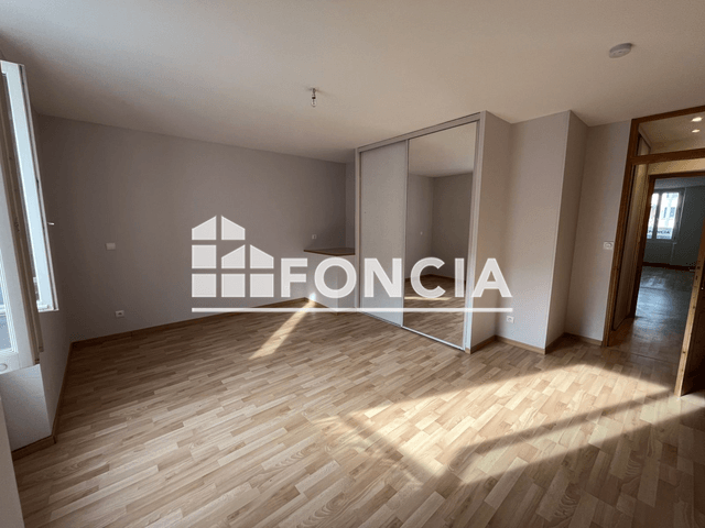 Appartement 2 pièces (52.3 m²) à louer - Voreppe (38340)