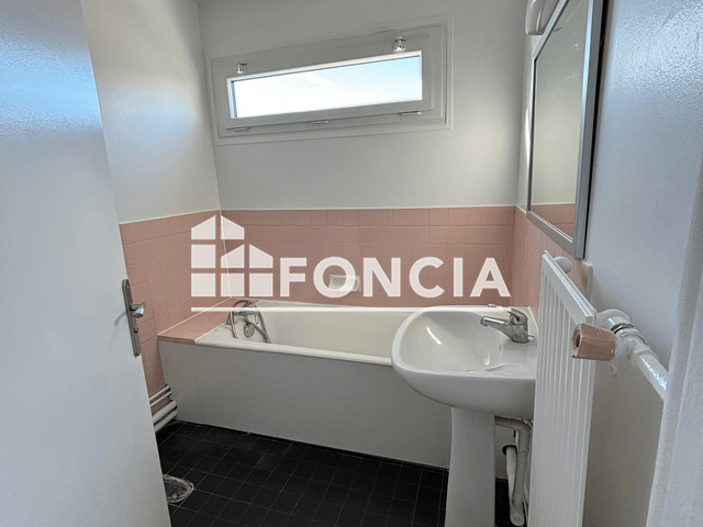 Appartement 2 pièces (51.6 m²) à louer - Marly Le Roi (78160)