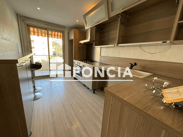 Appartement 4 pièces (77.26 m²) à louer - Grasse (06130)