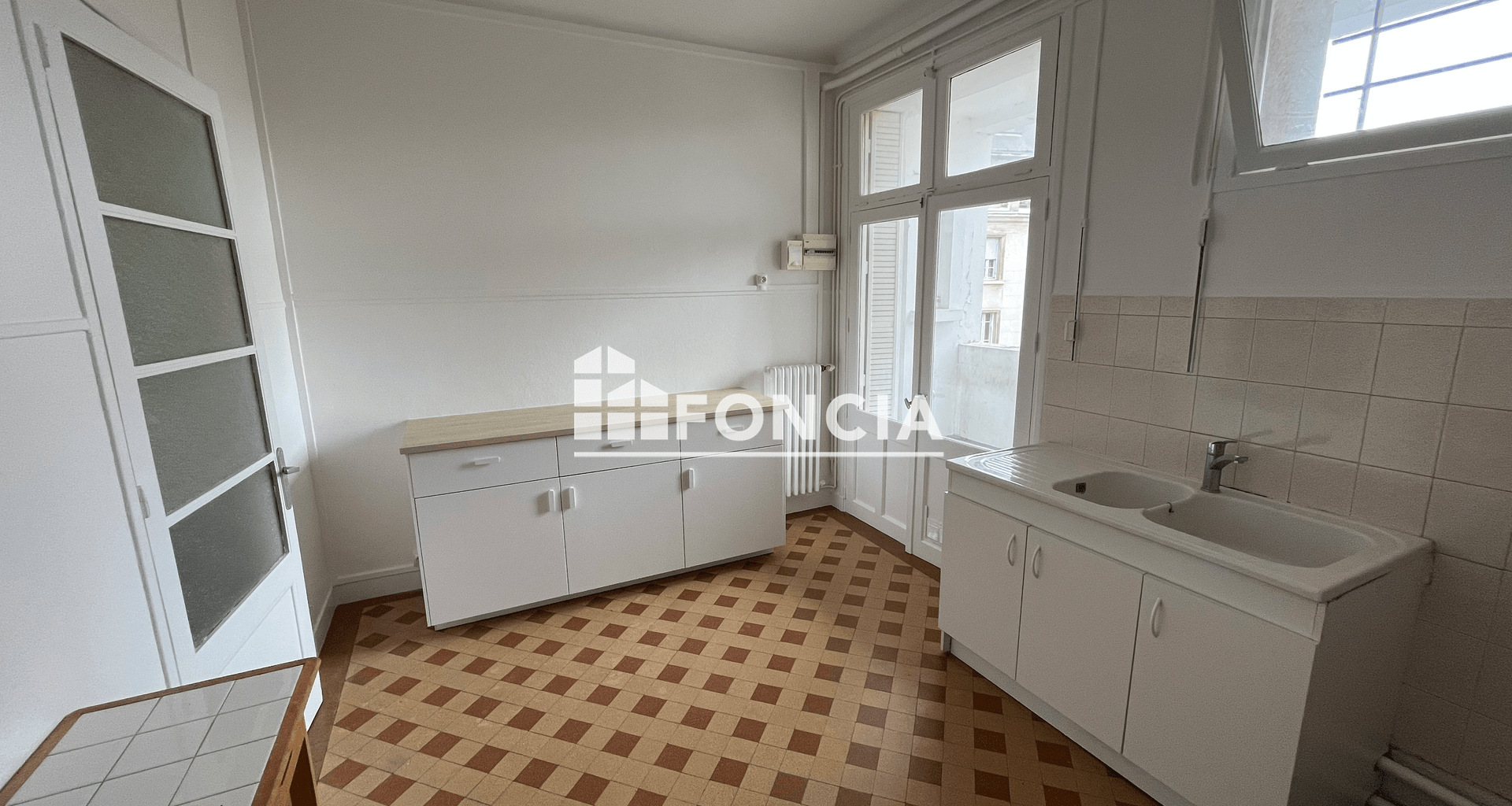 Appartement 2 pièces (60.27 m²) à louer - Tours (37000)