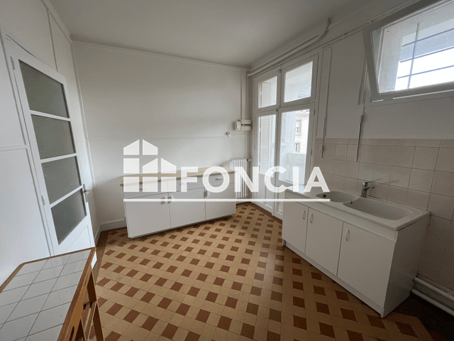 Appartement 2 pièces (60.27 m²) à louer - Tours (37000)