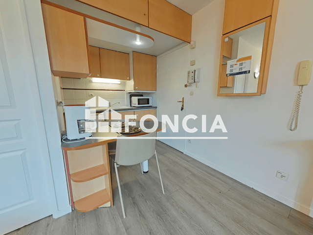 Appartement meublé 2 pièces (26.79 m²) à louer - La Rochelle (17000)