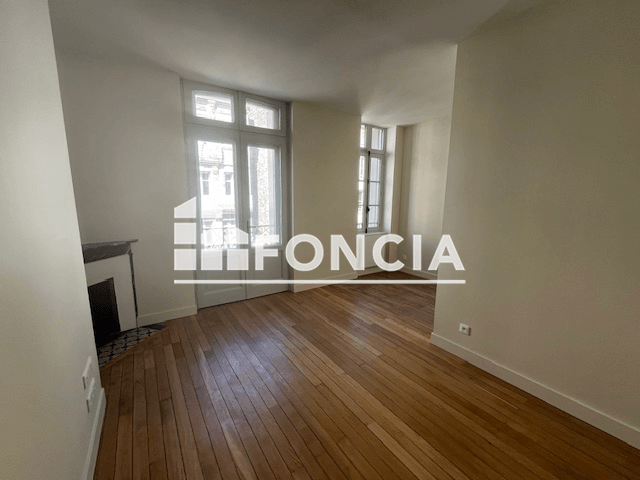 Appartement 3 pièces (57.38 m²) à louer - Angouleme (16000)
