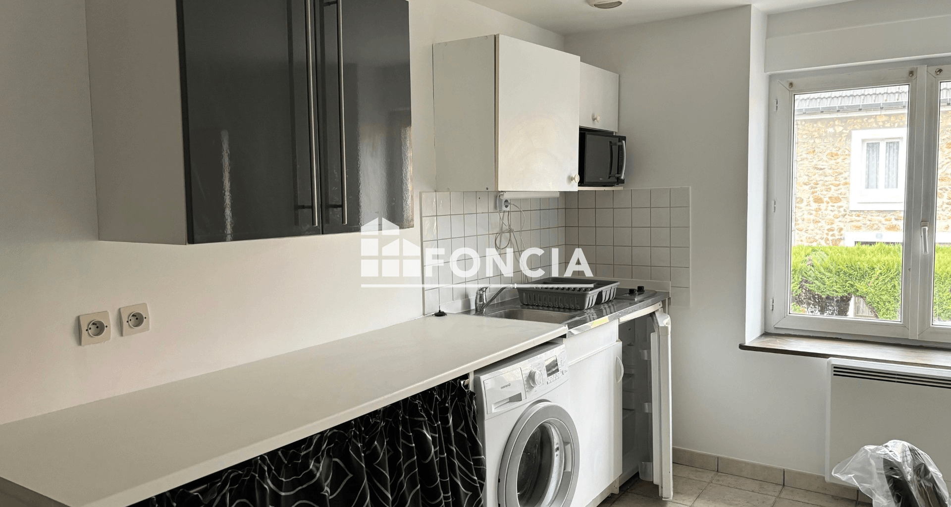 Appartement meublé 2 pièces (33.94 m²) à louer - Plaisir (78370)