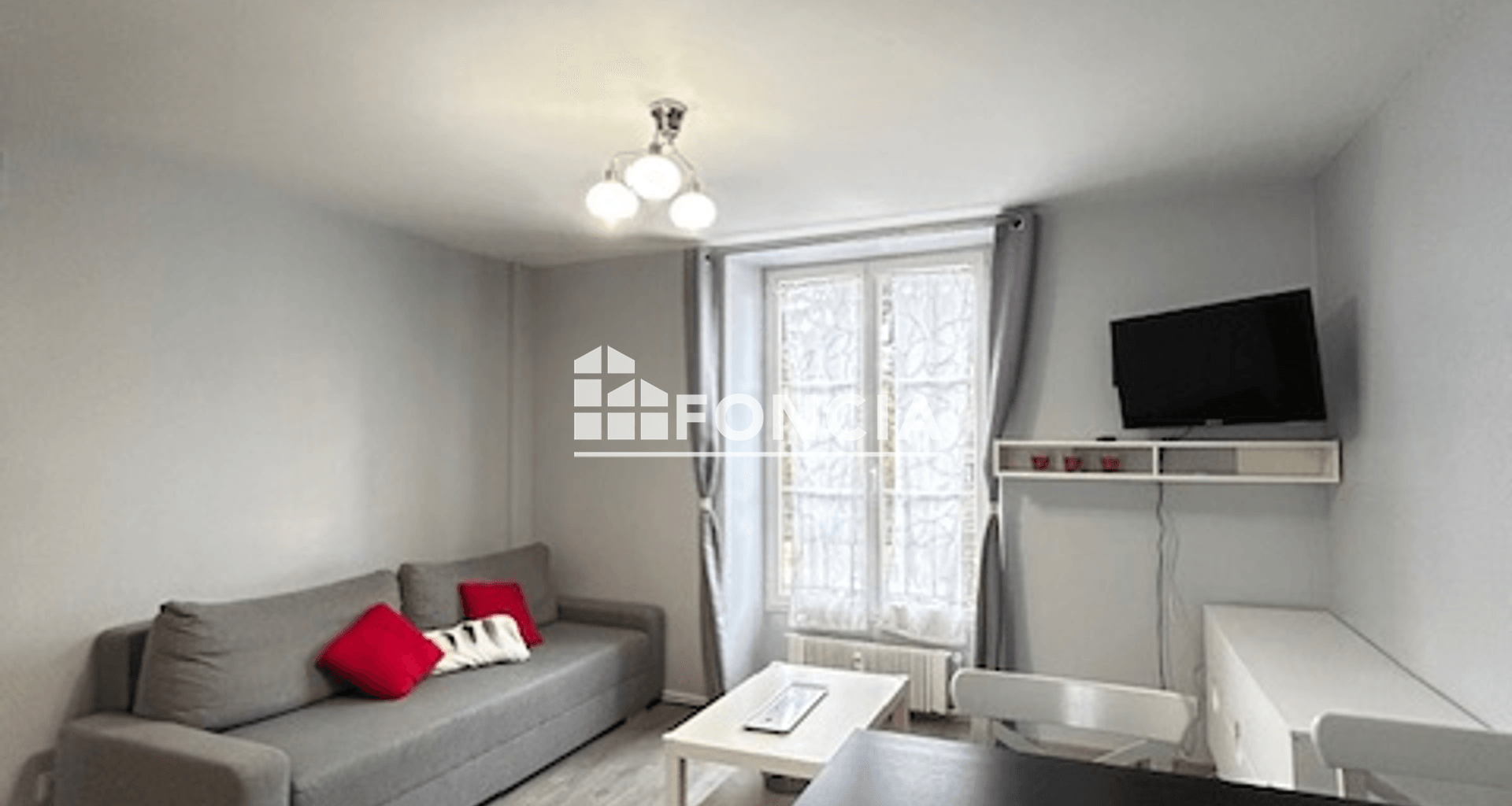 Appartement meublé 3 pièces (45 m²) à louer - Palaiseau (91120)