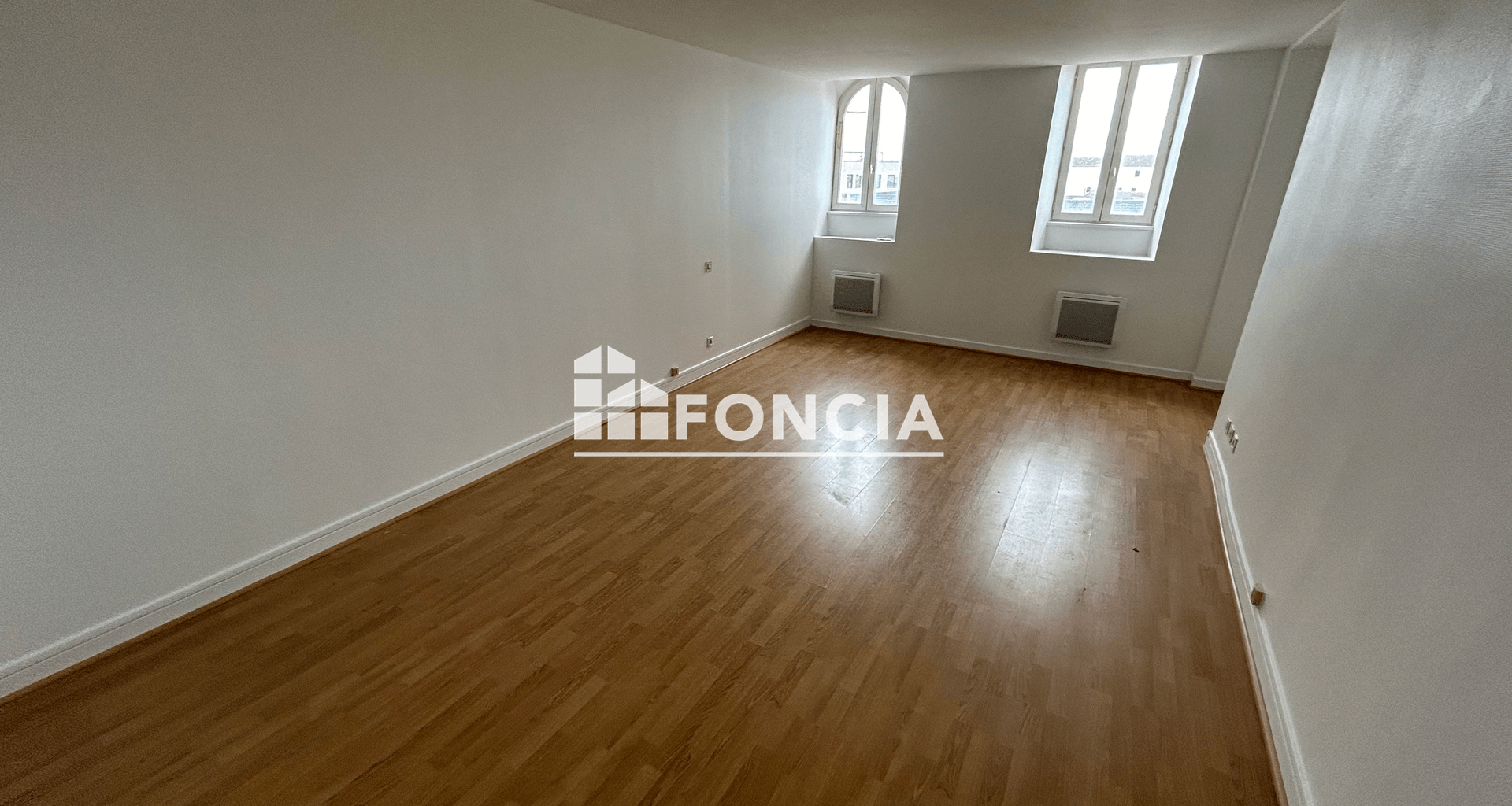 Appartement 3 pièces (91.92 m²) à louer - Valence (26000)