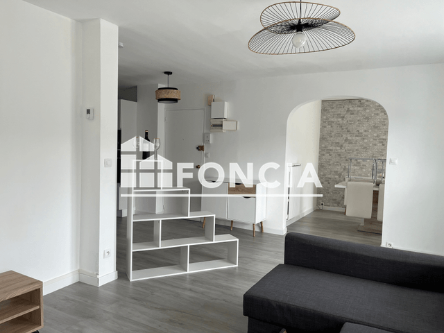 Appartement meublé 3 pièces (72.79 m²) à louer - Cholet (49300)
