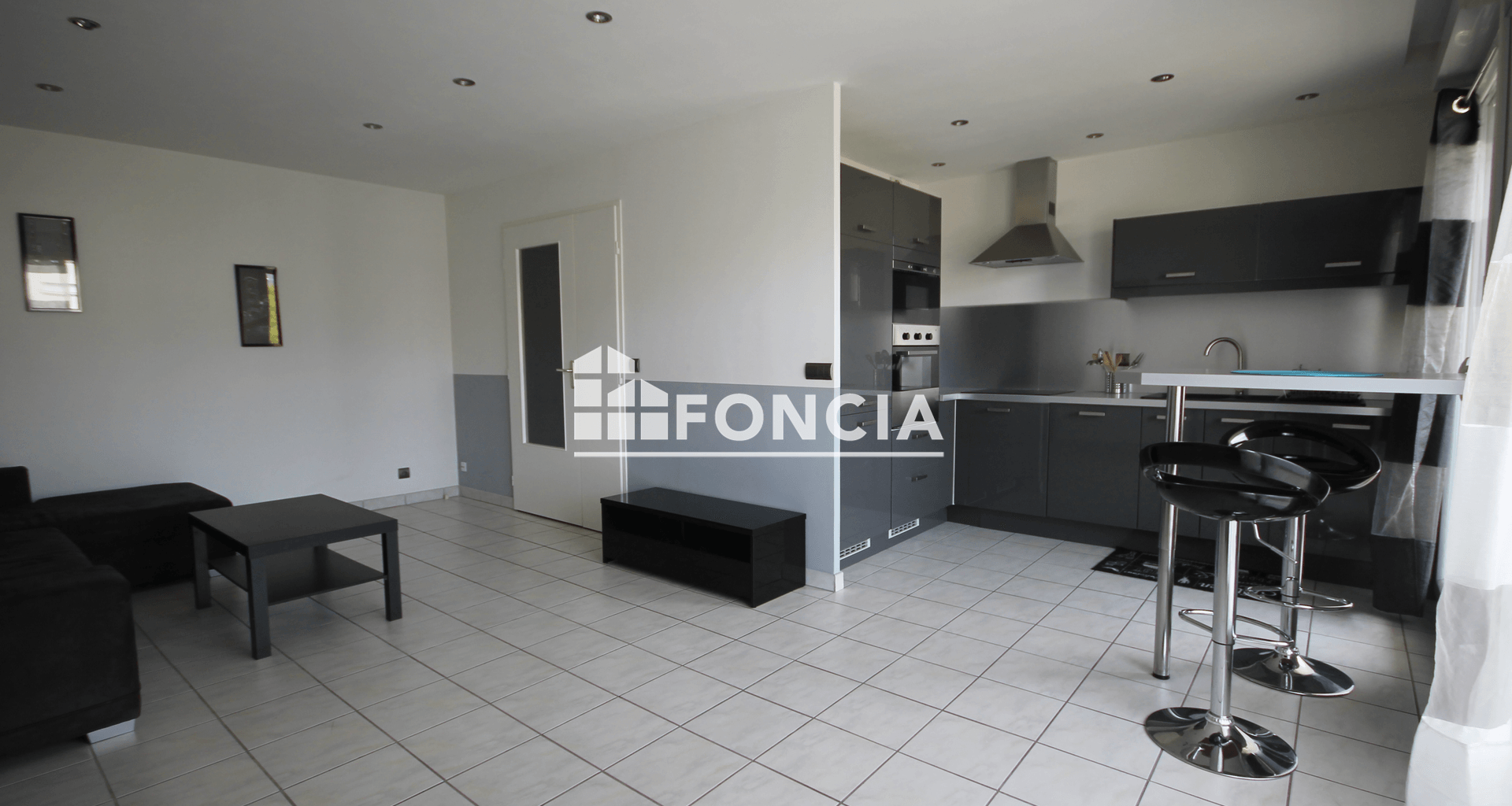 Appartement meublé 2 pièces (48.23 m²) à louer - Saint-martin-d'hères (38400)