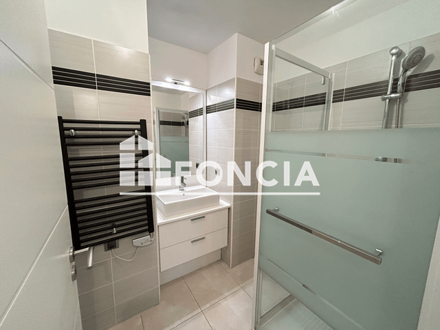 Appartement 4 pièces (114.49 m²) à louer - Marseille 8ᵉ (13008)