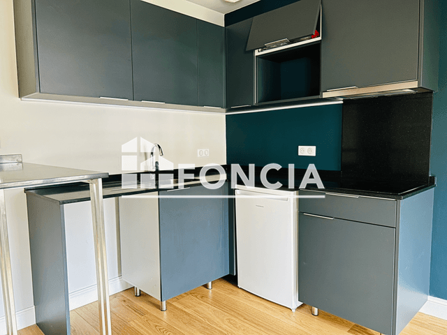 Appartement 2 pièces (43.7 m²) à louer - Toulon (83000)