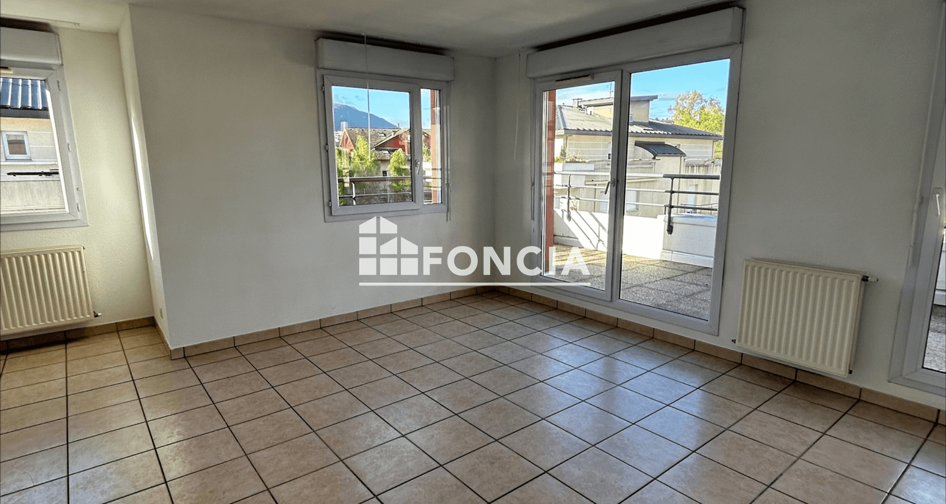 Appartement 5 pièces (102.42 m²) à louer - Annecy (74000)