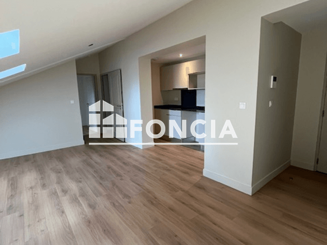 Appartement 2 pièces (33.92 m²) à louer - Angouleme (16000)