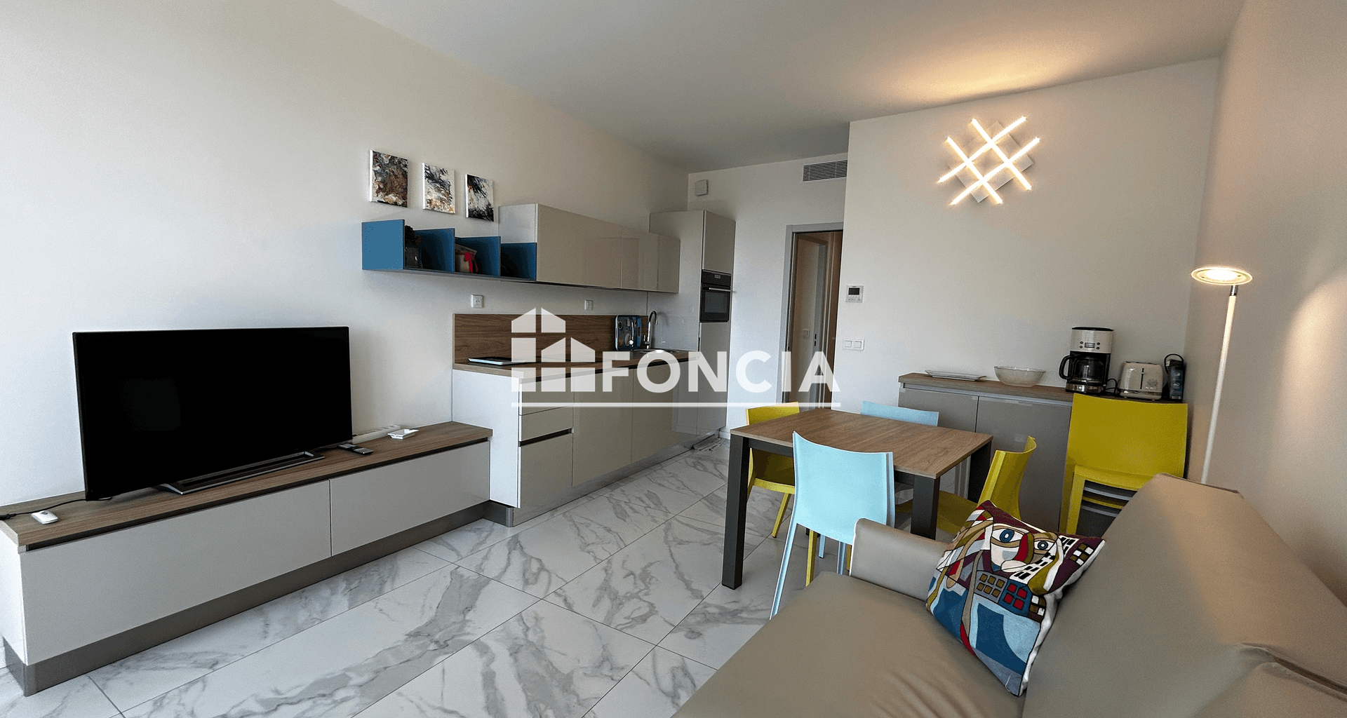 Appartement meublé 2 pièces (31.5 m²) à louer - Villeneuve-loubet (06270)