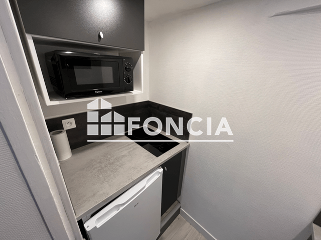 Studio meublé (20 m²) à louer - Flers (61100)