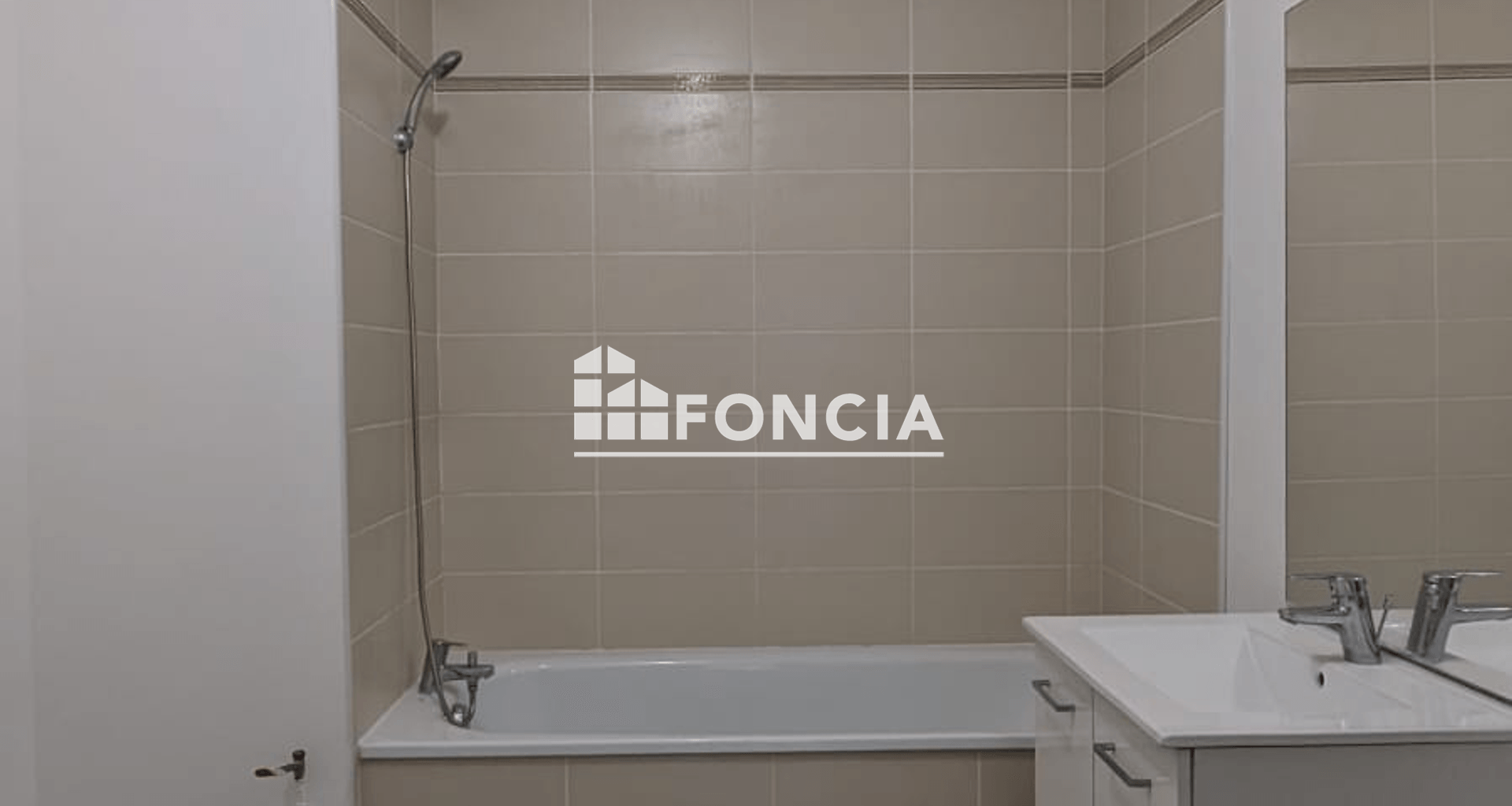 Appartement 3 pièces (60 m²) à louer - Lille (59000)