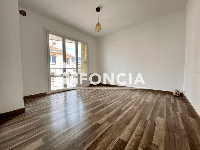 Appartement 2 pièces (35.4 m²) à louer - Toulon (83200)