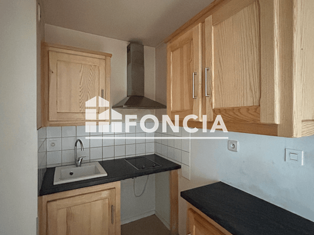 Appartement 2 pièces (41 m²) à louer - Charleville Mezieres (08000)